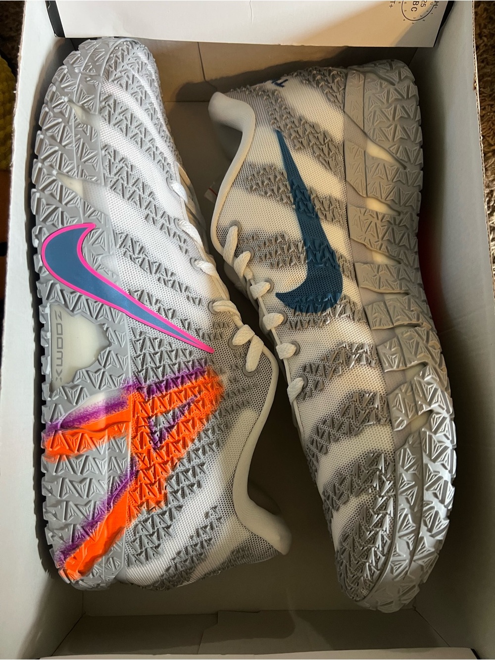 Mens nike Ja 3 (HF2793 100) no box size 18